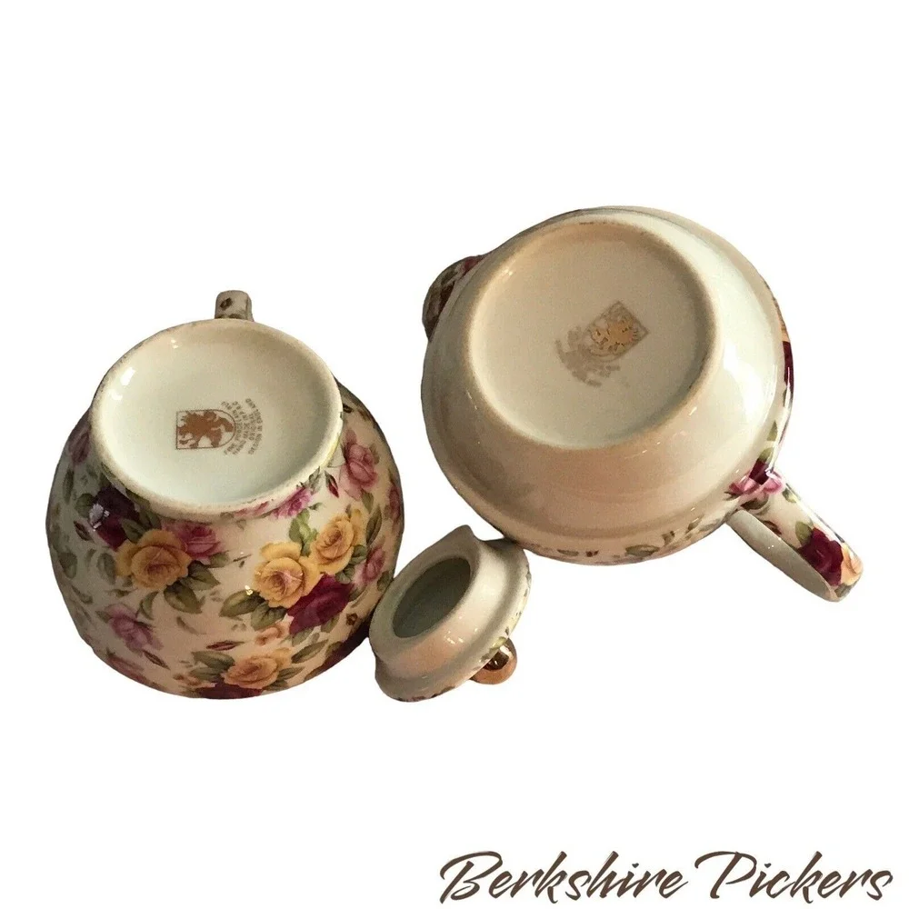 Chintz Floral stacking teapot and cup made in the PRC‎